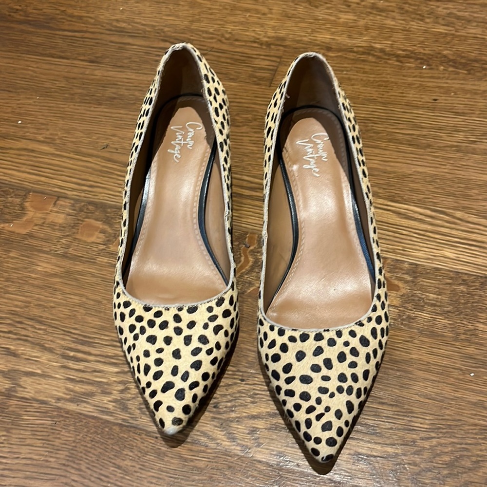 Animal print, faux fur women’s heeled shoe